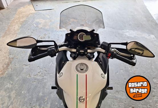 Motos - Benelli TNT 600 GT 2018 Nafta 11420Km - En Venta