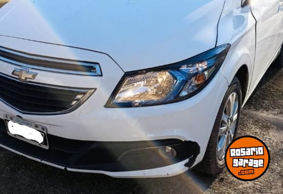 Autos - Chevrolet Prisma LTZ 2013 Nafta 158000Km - En Venta