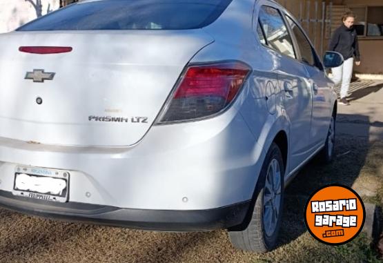 Autos - Chevrolet Prisma LTZ 2013 Nafta 158000Km - En Venta