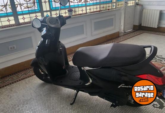 Motos - Yamaha Fascino 125 2024 Nafta 3600Km - En Venta