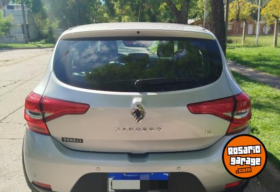 Autos - Renault Sandero intens 2020 Nafta 35000Km - En Venta