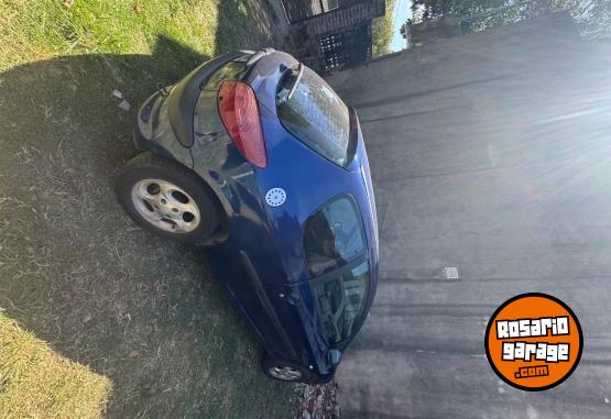 Autos - Peugeot 206 2004 Nafta 192400Km - En Venta