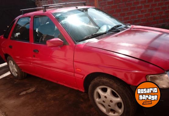 Autos - Ford Escort 1998 Nafta 100000Km - En Venta