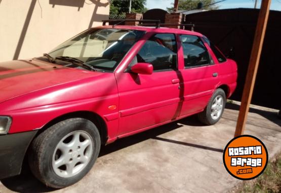 Autos - Ford Escort 1998 Nafta 100000Km - En Venta