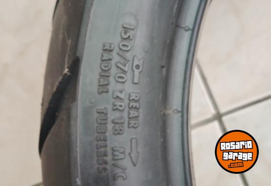 Accesorios para Motos - Cubierta trasera continental - En Venta