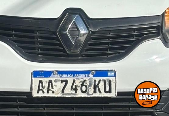 Autos - Renault Logan 2016 GNC 219600Km - En Venta