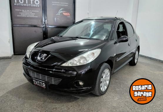 Autos - Peugeot 207 xt feline 2012 Diesel 188000Km - En Venta