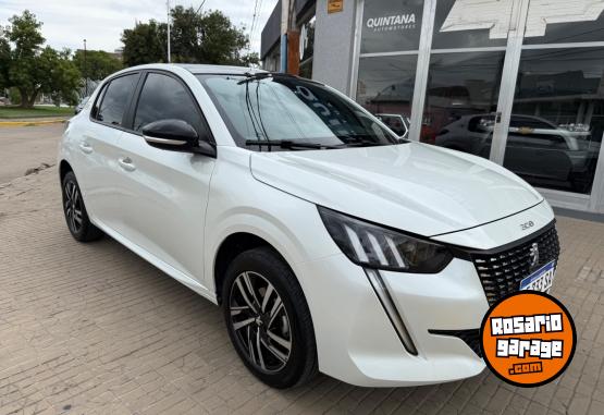 Autos - Peugeot 208 2023 Nafta 24000Km - En Venta