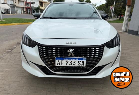 Autos - Peugeot 208 2023 Nafta 24000Km - En Venta