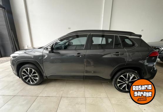 Autos - Toyota Corolla Cross 2.0 SEG CVT 2024 Nafta 20000Km - En Venta