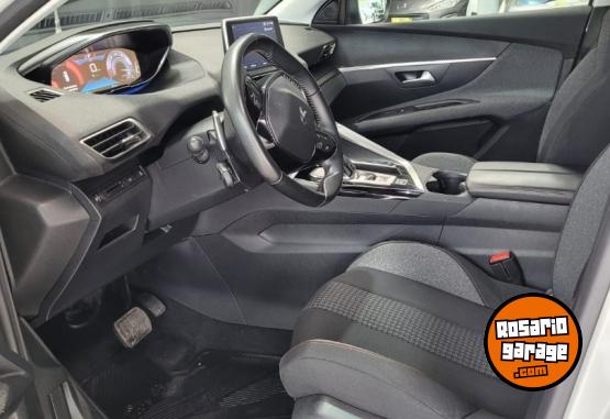 Autos - Peugeot 3008 ALLURE 2021 Nafta 97000Km - En Venta
