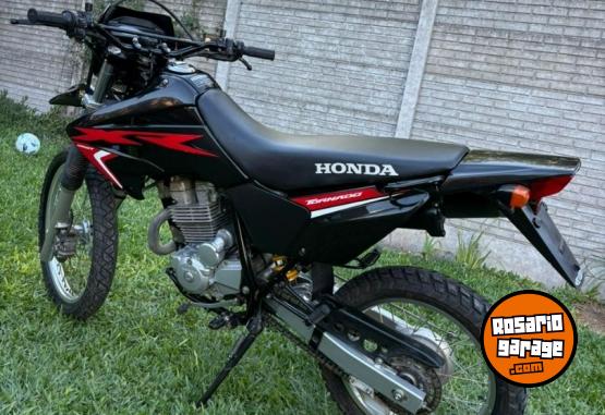 Motos - Honda TORNADO 2021 Nafta 13400Km - En Venta