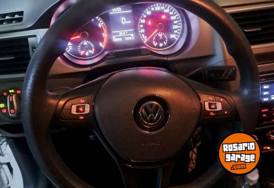 Autos - Volkswagen Fox 2016 Nafta 79000Km - En Venta