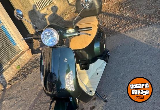 Motos - Motomel Strato 150cc 2024 Nafta 3300Km - En Venta