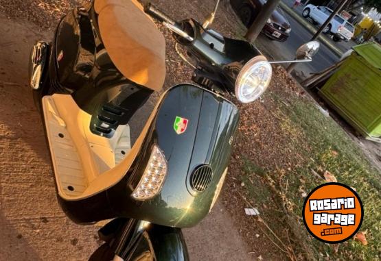 Motos - Motomel Strato 150cc 2024 Nafta 3300Km - En Venta