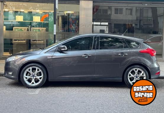 Autos - Ford Focus 2018 Nafta 165000Km - En Venta