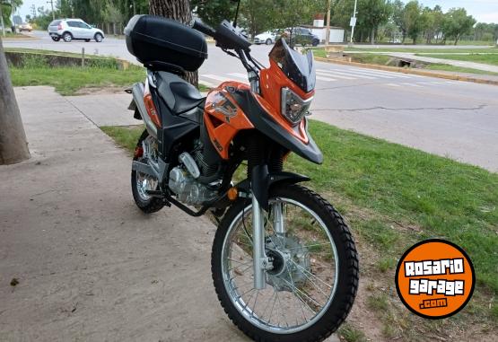 Motos - Keller Quasar 250 cc 2023 Nafta 1585Km - En Venta