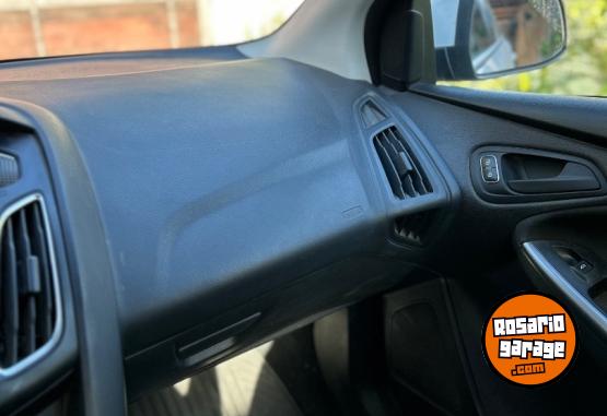 Autos - Ford Focus con ba�l. 2020 Nafta 160000Km - En Venta