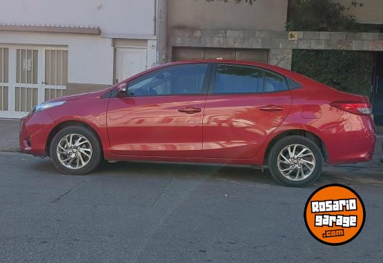 Autos - Toyota Yaris Sedan 2023 Nafta 70000Km - En Venta