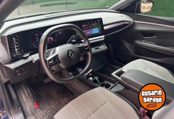 Autos - Renault Megane E-Tech 2024 Electrico / Hibrido 7600Km - En Venta