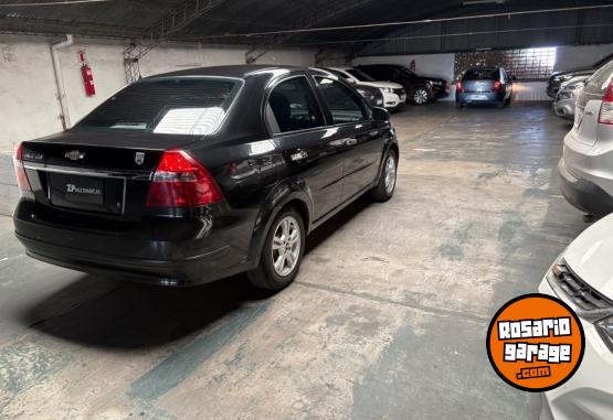 Autos - Chevrolet Aveo 2013 GNC 180000Km - En Venta