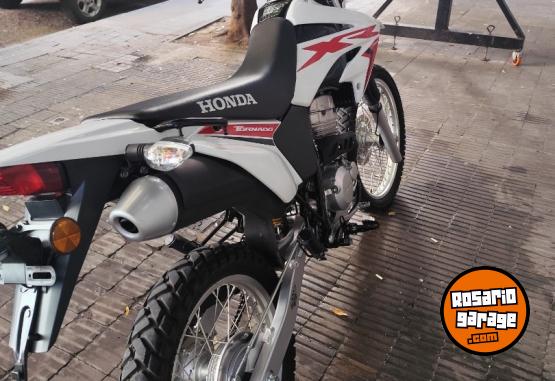 Motos - Honda 250 2024 Nafta 6500Km - En Venta
