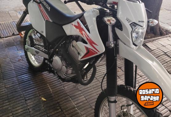 Motos - Honda 250 2024 Nafta 6500Km - En Venta