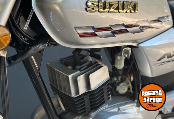Motos - Suzuki Ax 100 2024 Nafta 2900Km - En Venta