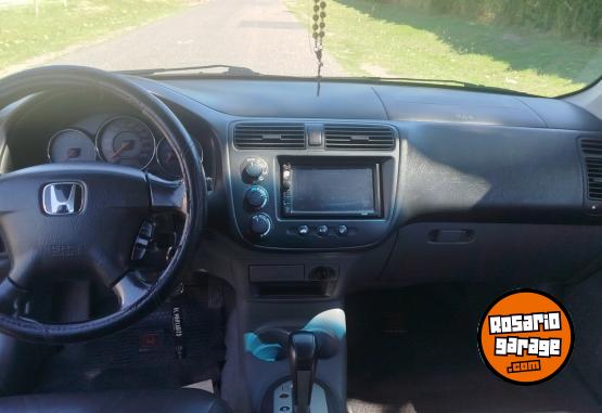Autos - Honda CIVIC 2005 Nafta 221000Km - En Venta