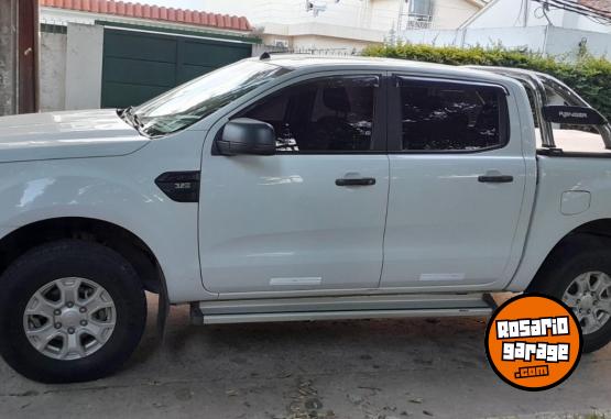 Camionetas - Ford Ranger 2016 Diesel 100000Km - En Venta
