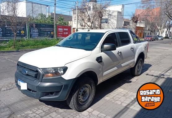 Camionetas - Ford Ranger 4x4 XL 2017 Diesel 230000Km - En Venta