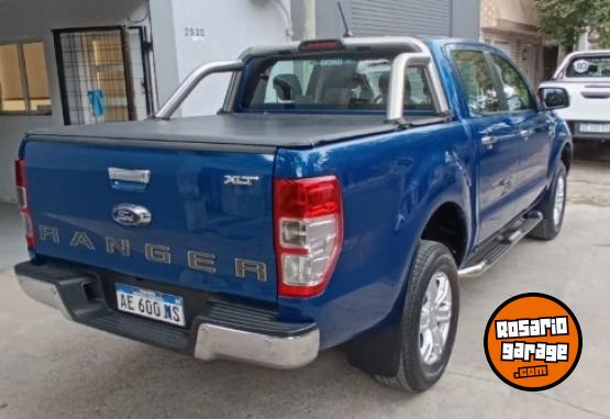 Camionetas - Ford Ranger xlt 2021 Diesel 98000Km - En Venta