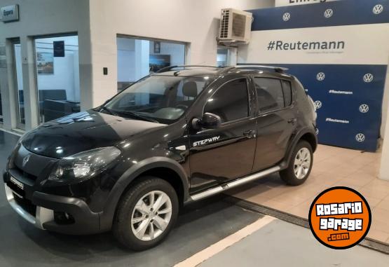 Autos - Renault SANDERO STEPWAY PRIVILEGE 2013 Nafta 107000Km - En Venta