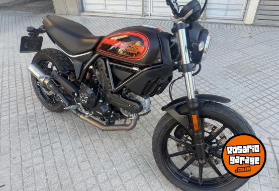 Motos - Ducati Scrambler sixty2 2018 Nafta 15000Km - En Venta