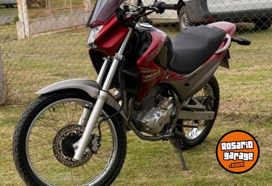 Motos - Honda Falcon 2011 Nafta 5900Km - En Venta