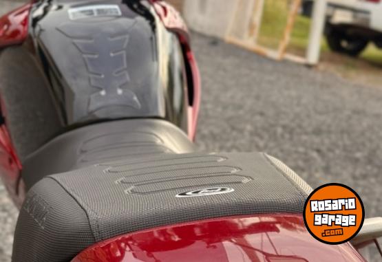 Motos - Honda Falcon 2011 Nafta 5900Km - En Venta