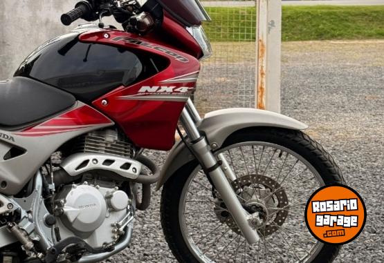 Motos - Honda Falcon 2011 Nafta 5900Km - En Venta