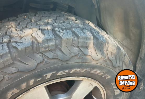 Camionetas - Toyota Hilux 2014 Diesel 230000Km - En Venta