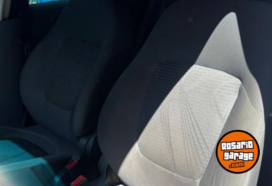 Autos - Fiat PALIO ATTRACTIVE 1.4 5P 2014 Nafta 122000Km - En Venta