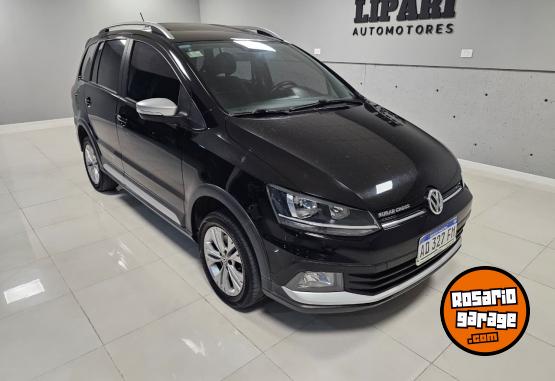 Autos - Volkswagen Suran cross 2019 Nafta 115000Km - En Venta