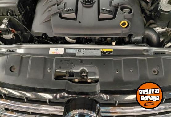 Camionetas - Volkswagen Amarok V6 HIGHLINE 2020 Diesel 95000Km - En Venta