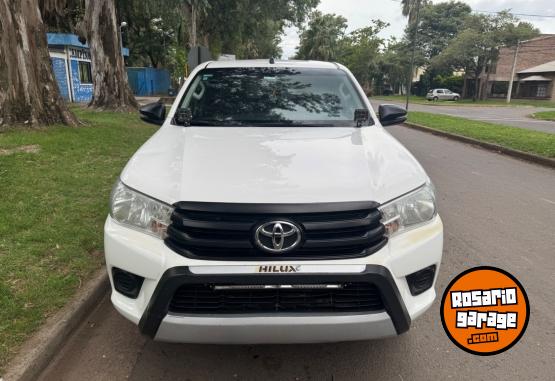 Camionetas - Toyota Hilux 2020 Diesel 230000Km - En Venta
