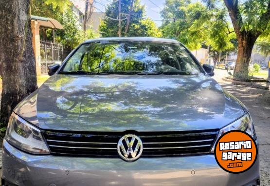 Autos - Volkswagen Vento 2.5 tiptronic 2014 Nafta 230000Km - En Venta