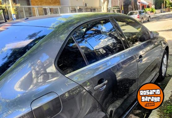 Autos - Volkswagen Vento 2.5 tiptronic 2014 Nafta 230000Km - En Venta