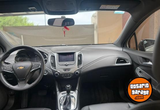 Autos - Chevrolet Cruze Midnight 2022 Nafta 34000Km - En Venta