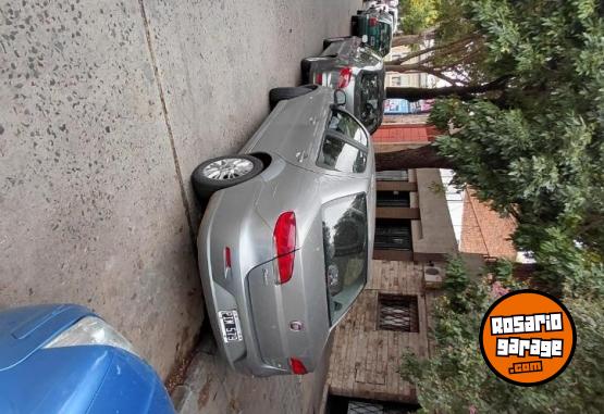 Autos - Fiat Fiat siena El 1.6 2015 Nafta 197000Km - En Venta