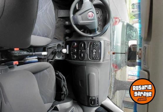 Autos - Fiat Fiat siena El 1.6 2015 Nafta 197000Km - En Venta