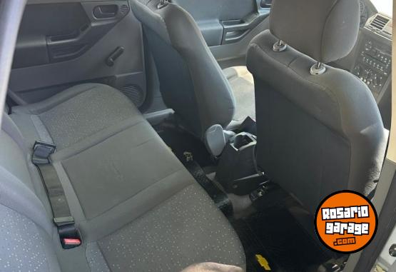 Autos - Chevrolet Meriva GL 2009 Nafta 190000Km - En Venta