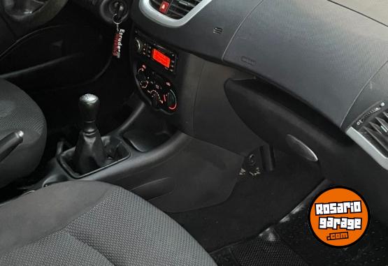 Autos - Peugeot 207 allure 4 p 2012 GNC 136000Km - En Venta