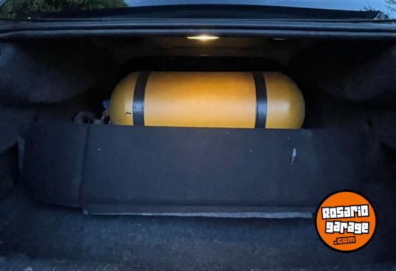 Autos - Peugeot 207 allure 4 p 2012 GNC 136000Km - En Venta